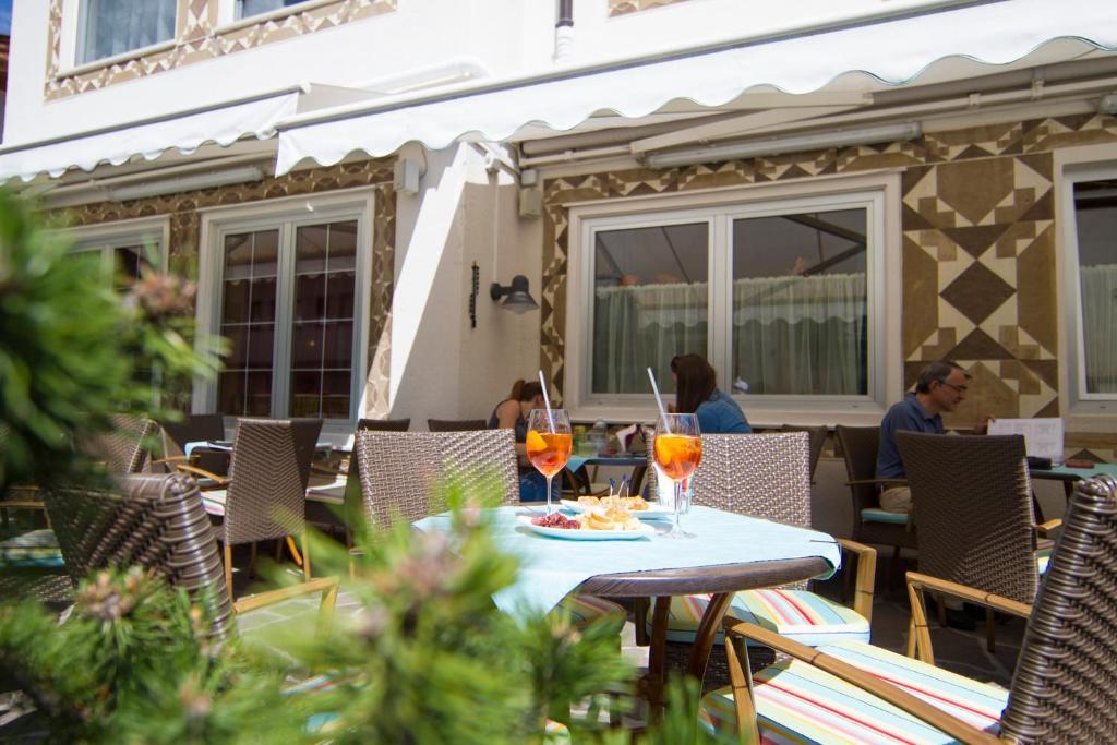 Chalet Madrisa กอร์วารา อิน บาเดีย ภายนอก รูปภาพ