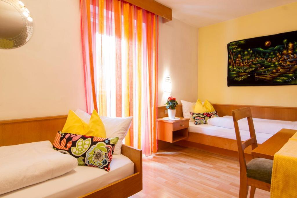 Chalet Madrisa กอร์วารา อิน บาเดีย ห้อง รูปภาพ