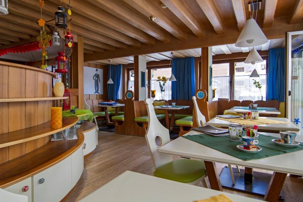 Chalet Madrisa กอร์วารา อิน บาเดีย ภายนอก รูปภาพ