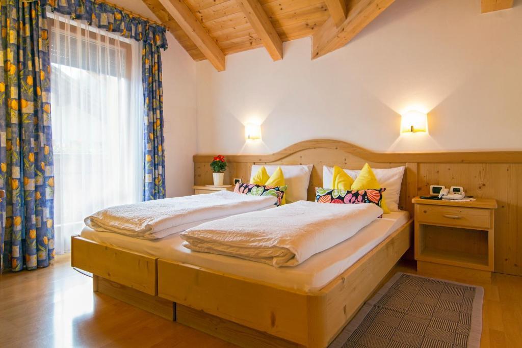 Chalet Madrisa กอร์วารา อิน บาเดีย ห้อง รูปภาพ